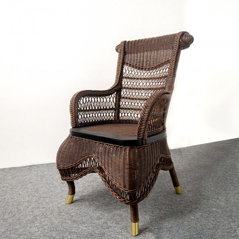 Classic Side Chair With Arm