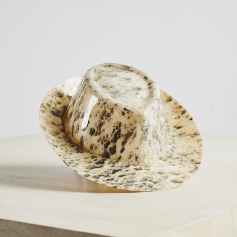 Dandy hat in Stone